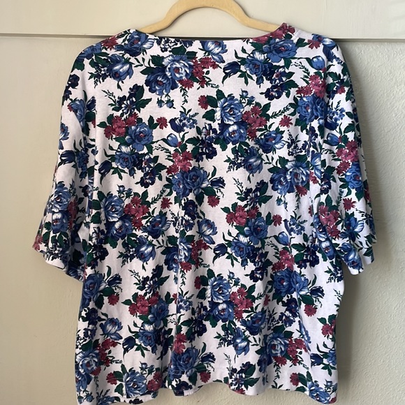 Vintage Fritzi short sleeve floral button down blouse - Picture 7 of 7